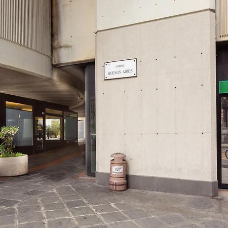 Suite Augustus - Free Parking Genoa Bagian luar foto