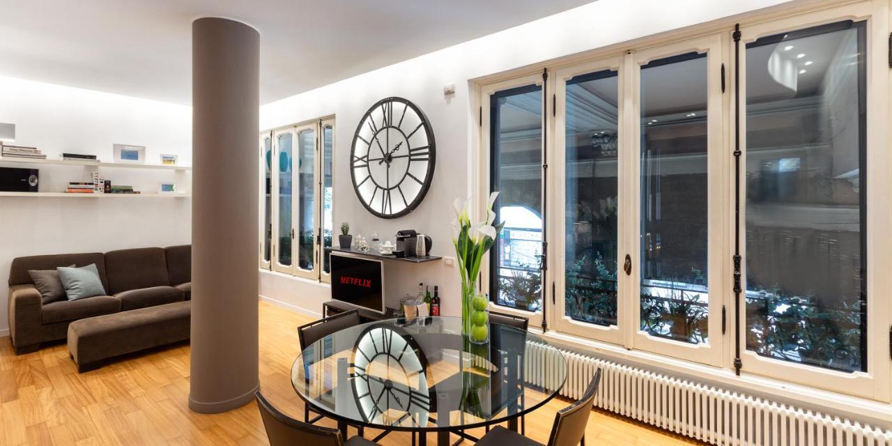Suite Augustus - Free Parking Genoa Bagian luar foto